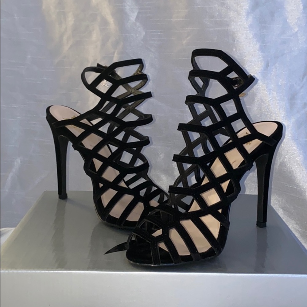 wanda world velvet high heels